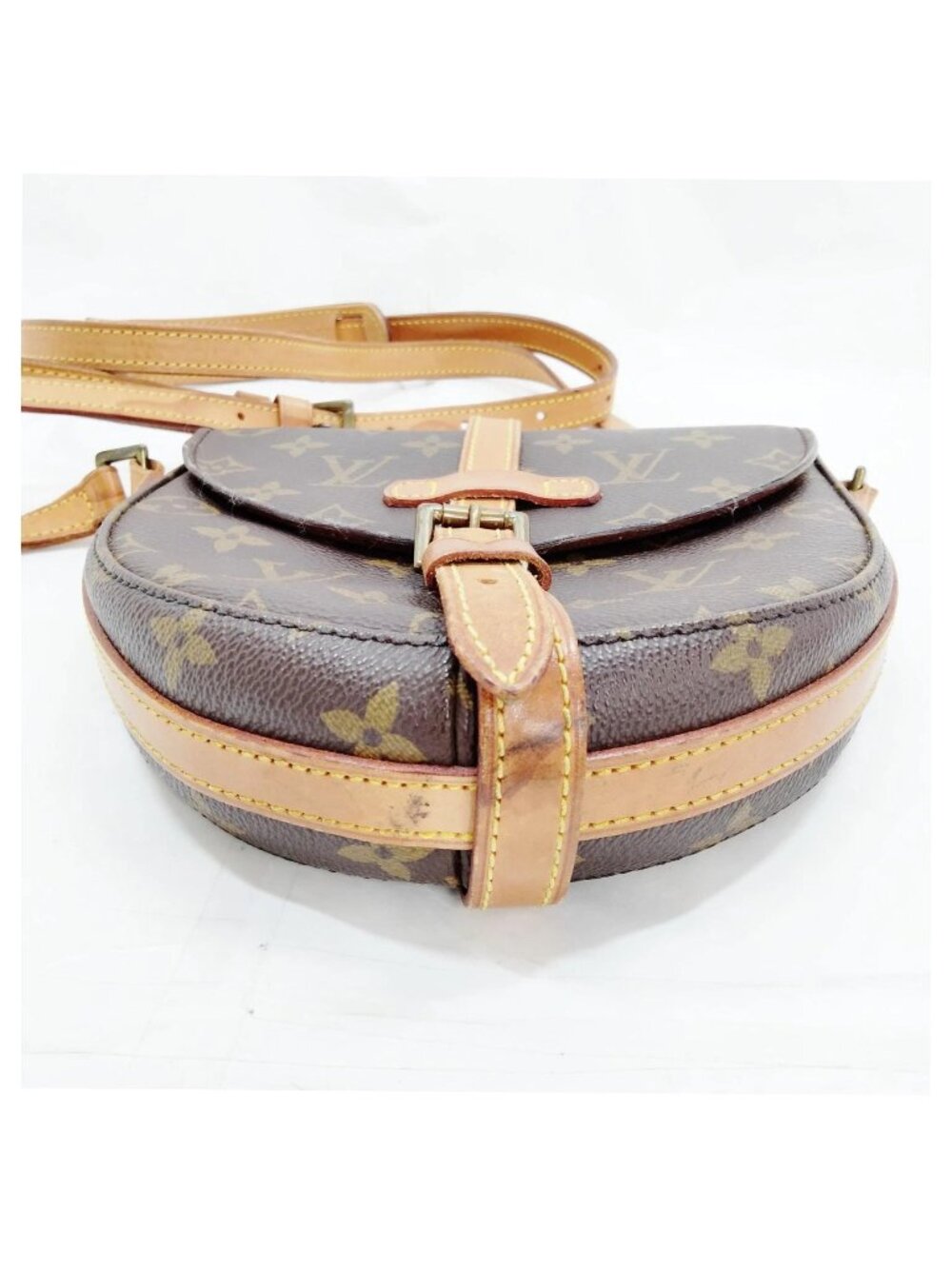 Authentic Louis Vuitton Chantilly PM Monogram Crossbody Saddle Bag - Picture 7 of 16